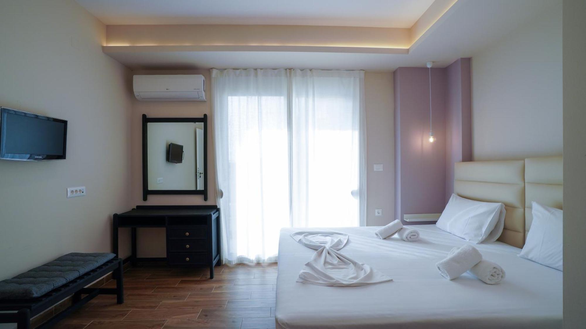 Odyssey Residences 2 Hriszí Aktí Haniá Kültér fotó